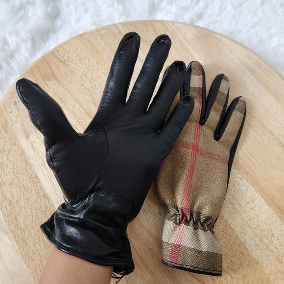 Burberry Tan and Black Checkered Gloves - Picture 2 of 7